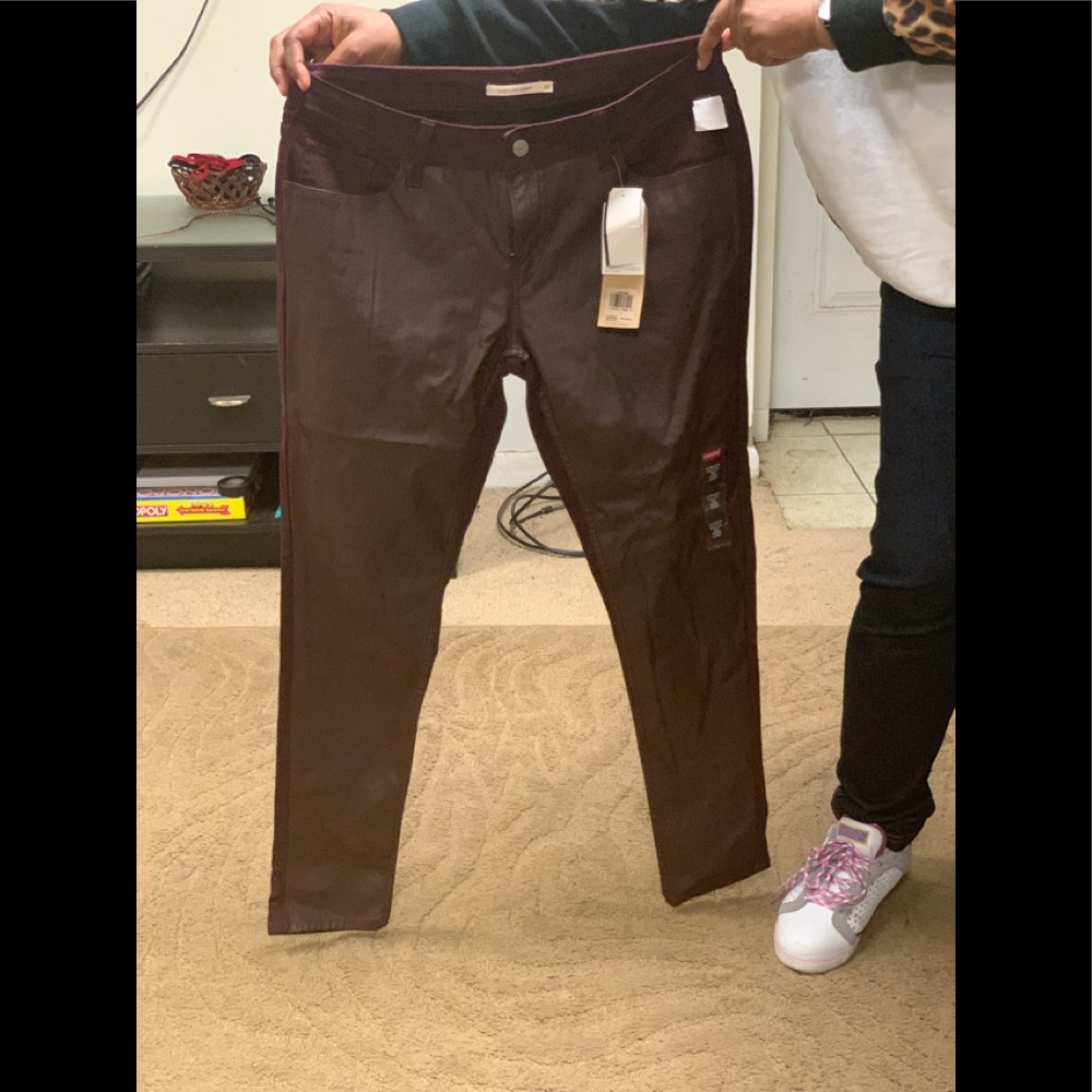 Levi’s Pants